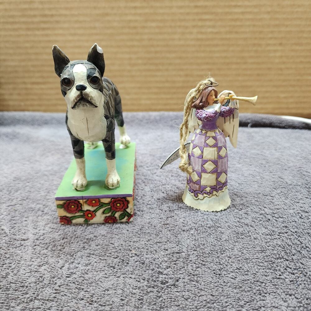 2 Jim Shore pieces Dogs ear chipped & stand not connected angels horn broke ii